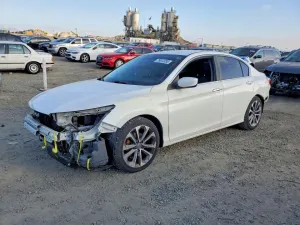 2015 HONDA ACCORD