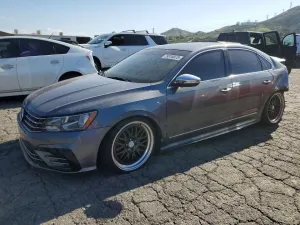 2016 VOLKSWAGEN PASSAT