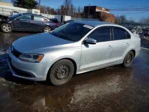 2011 VOLKSWAGEN JETTA