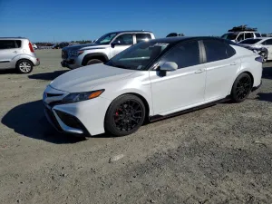 2024 TOYOTA CAMRY