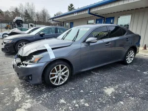 2013 LEXUS IS