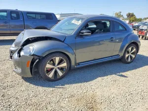 2012 VOLKSWAGEN BEETLE
