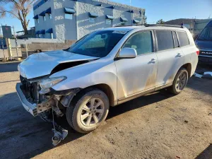 2012 TOYOTA HIGHLANDER