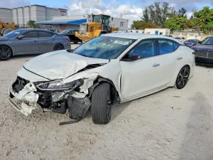 2022 NISSAN MAXIMA