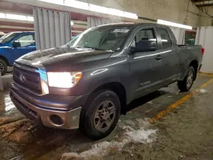 2012 TOYOTA TUNDRA