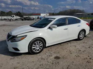 2017 NISSAN ALTIMA