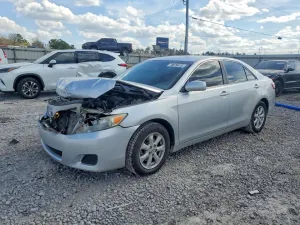 2011 TOYOTA CAMRY