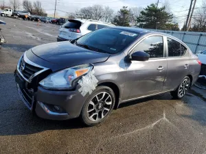 2015 NISSAN VERSA