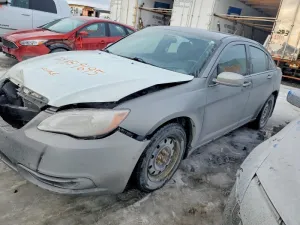 2012 CHRYSLER 200