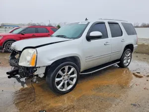 2011 GMC YUKON