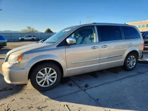 2014 CHRYSLER MINIVAN