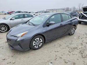 2018 TOYOTA PRIUS