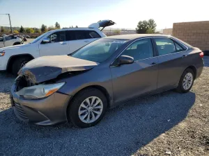 2017 TOYOTA CAMRY