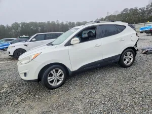 2012 HYUNDAI TUCSON