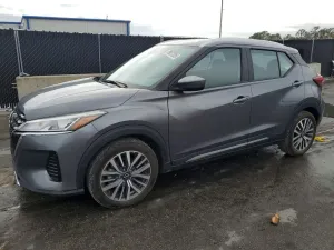 2023 NISSAN KICKS