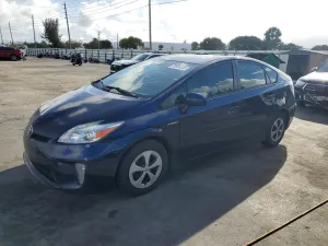 2014 TOYOTA PRIUS
