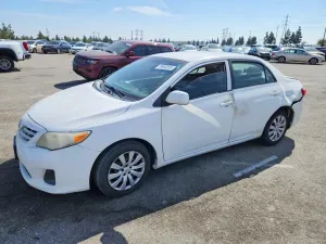 2013 TOYOTA COROLLA