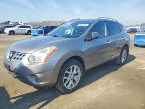 2011 NISSAN ROGUE