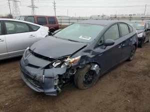 2015 TOYOTA PRIUS