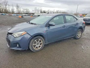 2015 TOYOTA COROLLA