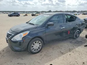 2019 NISSAN VERSA