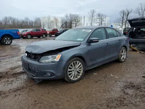 2011 VOLKSWAGEN JETTA