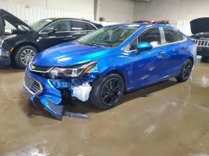 2016 CHEVROLET CRUZE