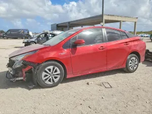 2018 TOYOTA PRIUS
