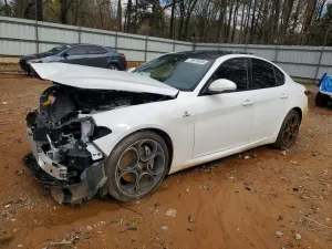 2022 ALFA ROMEO GIULIA