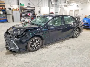 2022 TOYOTA CAMRY