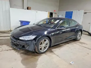 2015 TESLA MODEL S