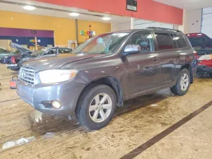 2010 TOYOTA HIGHLANDER