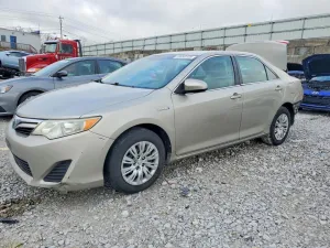 2013 TOYOTA CAMRY