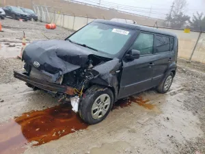 2013 KIA SOUL