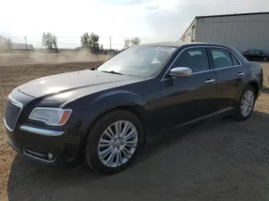2013 CHRYSLER 300