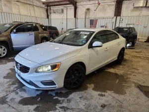 2017 VOLVO S60