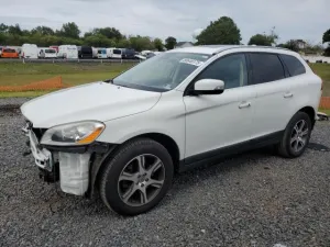 2013 VOLVO XC60