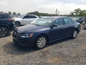 2014 VOLKSWAGEN PASSAT
