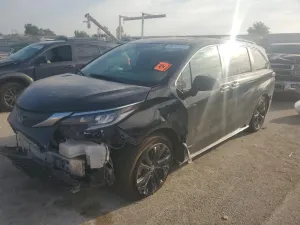 2021 TOYOTA SIENNA