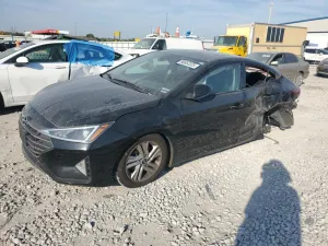 2019 HYUNDAI ELANTRA