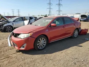 2013 TOYOTA CAMRY