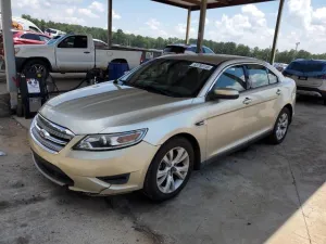 2010 FORD TAURUS