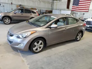 2013 HYUNDAI ELANTRA