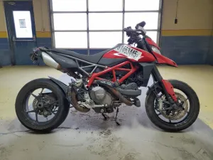 2021 DUCATI HYPERMOTAR