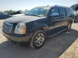2012 GMC YUKON