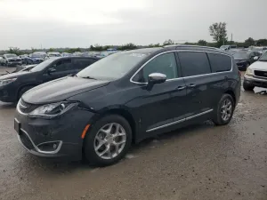 2017 CHRYSLER PACIFICA