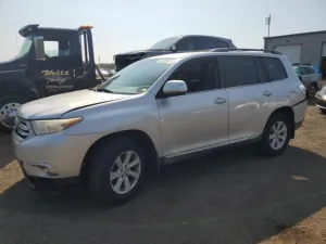 2012 TOYOTA HIGHLANDER