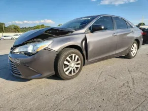 2017 TOYOTA CAMRY