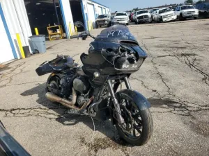 2018 HARLEY-DAVIDSON FL