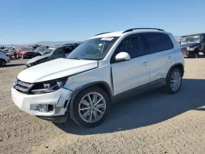 2016 VOLKSWAGEN TIGUAN
